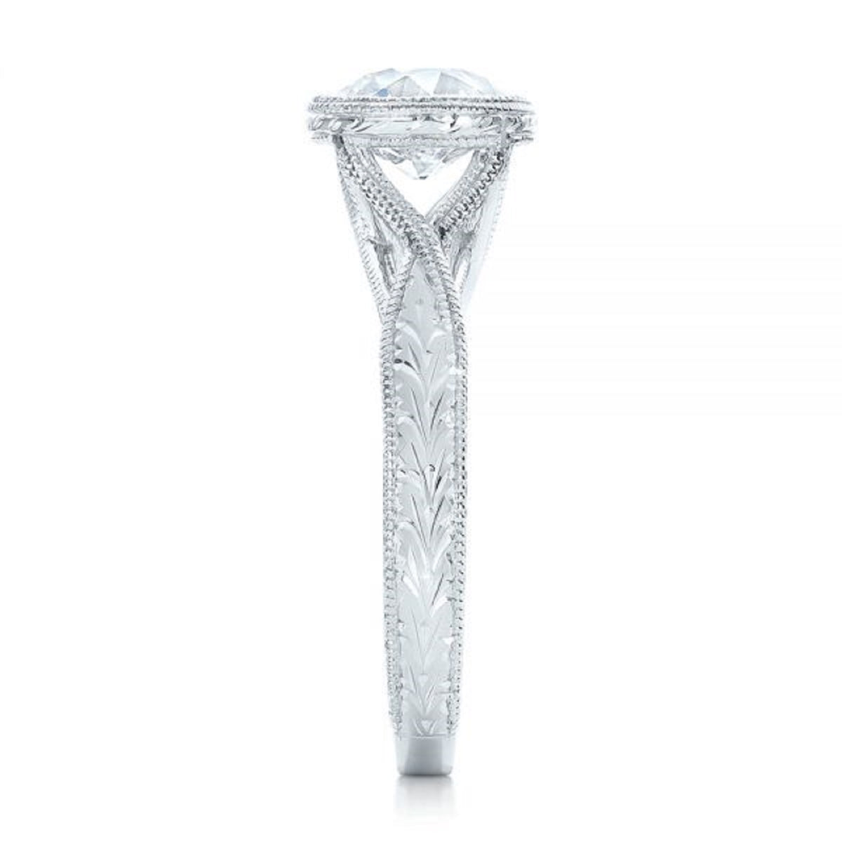 Direct side elevation highlighting the continuous hand-engraved pattern along the band.