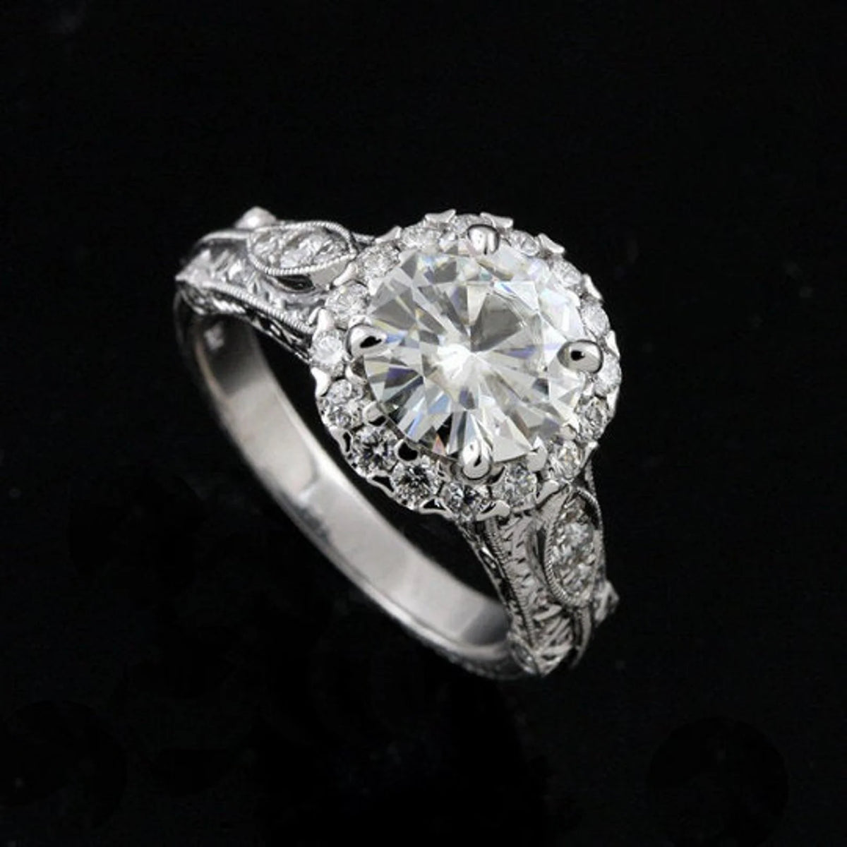 round-cut-lab-grown-diamond-engagement-ring-angled-macro