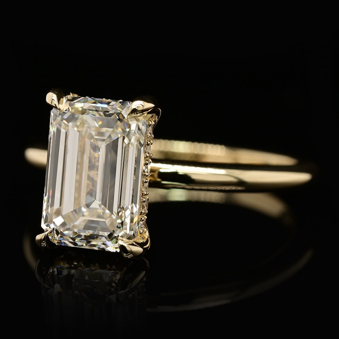IGI Certified 4 Carat Emerald Cut Lab Diamond Engagement Ring in Yellow Gold