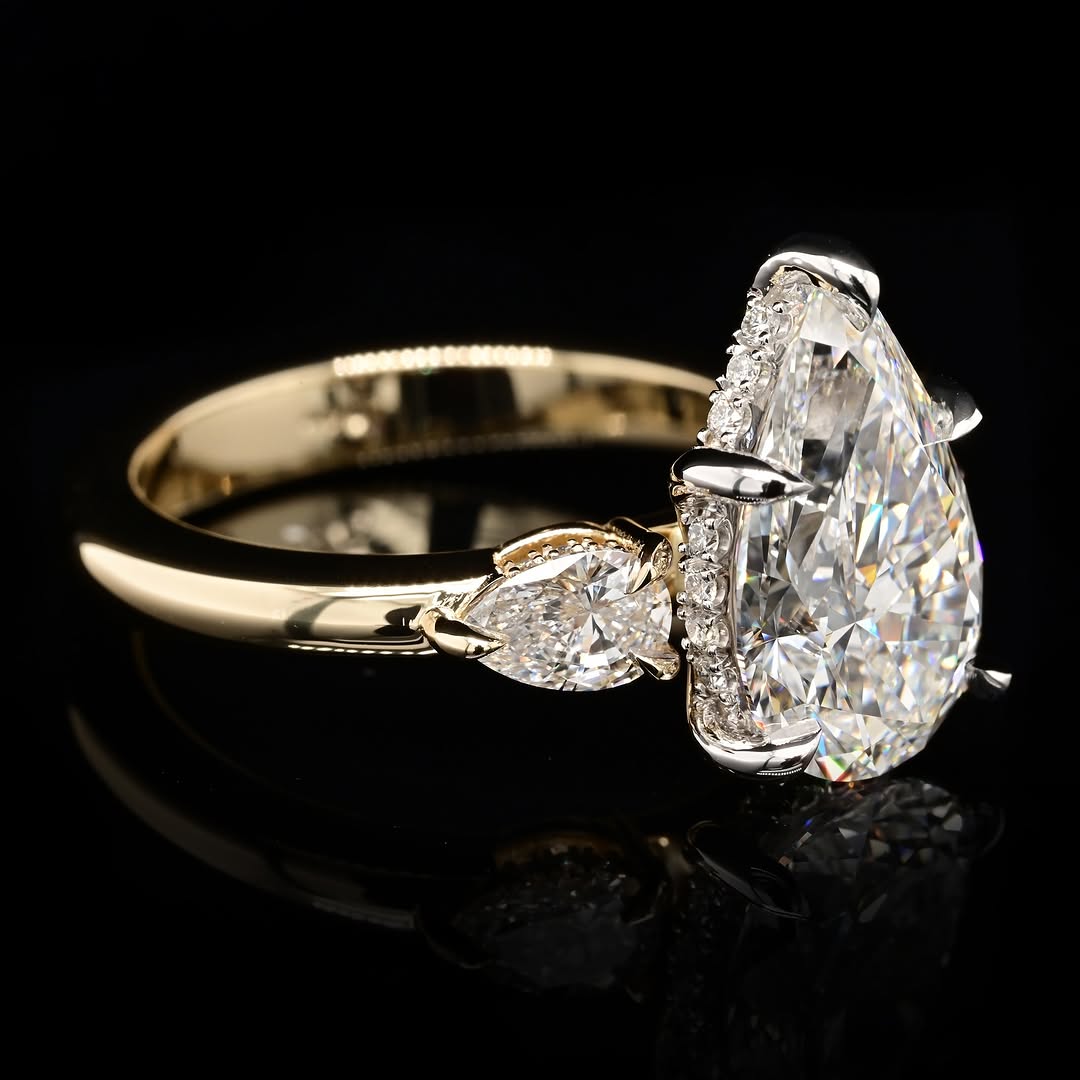 Side Pear Cut Three Stone lab Grown Diamond Ring